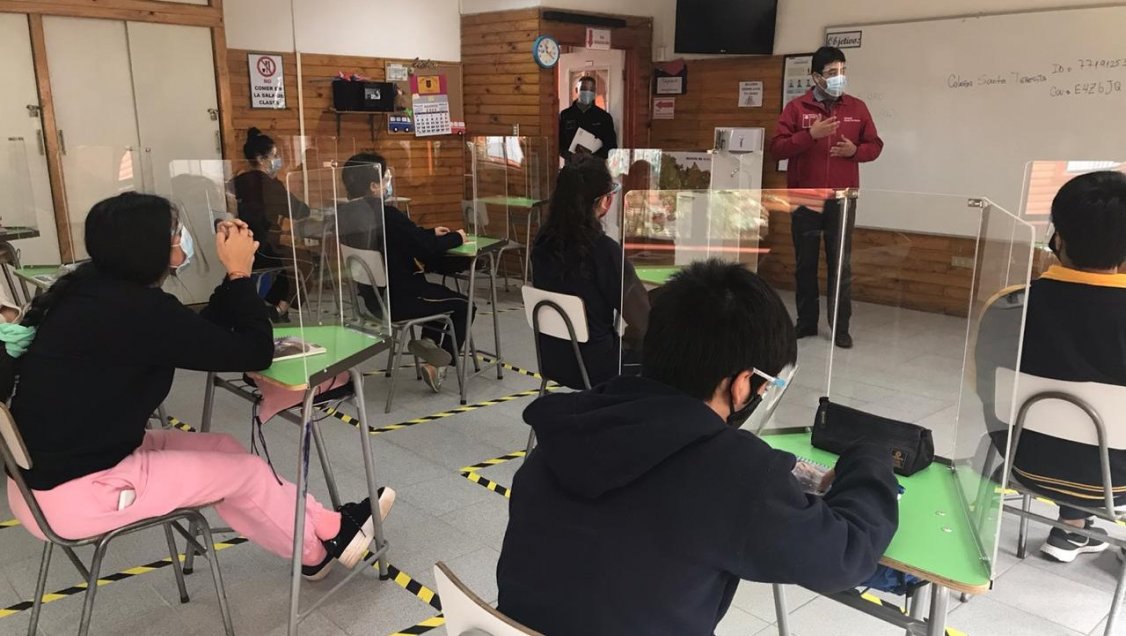 Ñuble: Tres colegios retornaron a clases presenciales y suma diez en la región