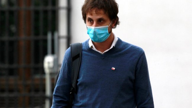 Rafael Araos renunció como jefe de Epidemiología del Minsal