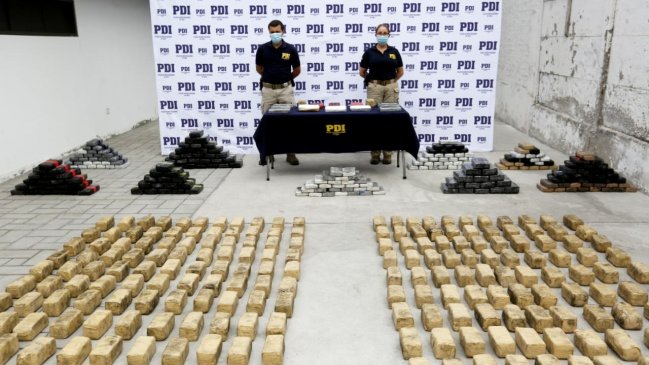 Desbaratan banda con más de media tonelada de droga