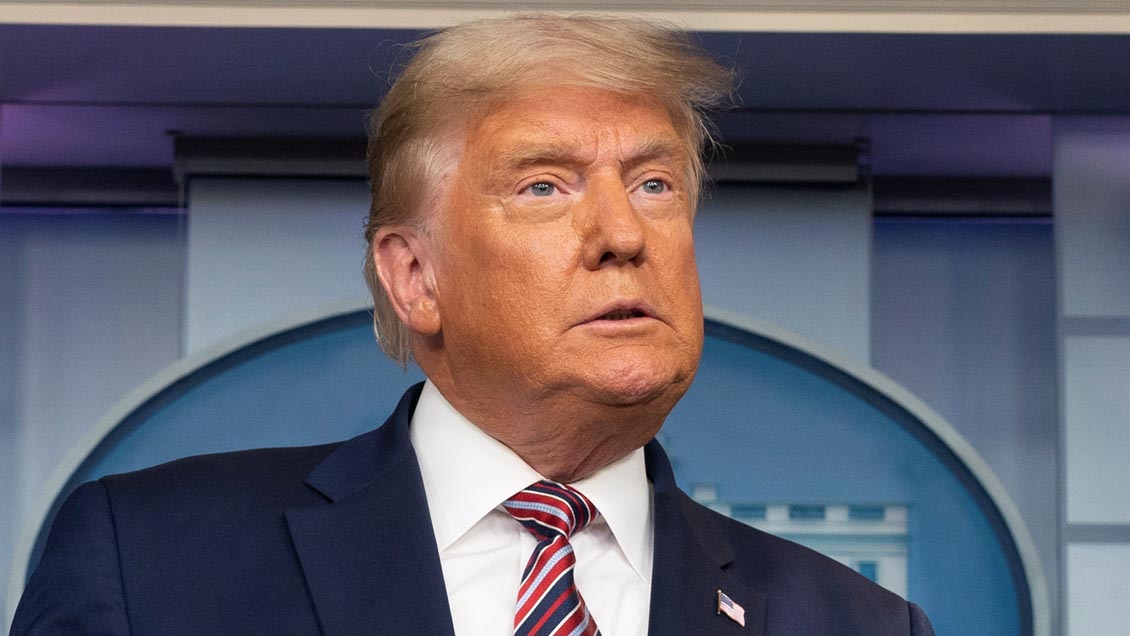 Principales cadenas cortan y desmienten a Trump tras poner en duda el sistema democrático