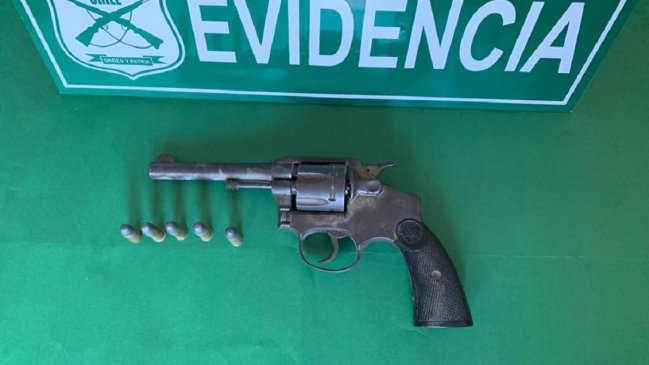 Sujeto fue detenido portando revólver en el sector norte de Antofagasta