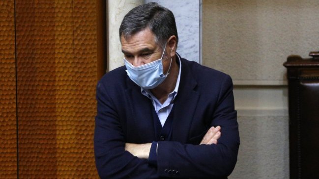 A Ossandón un hermano le da dinero, una empresa le devuelve un préstamo y su secretaria maneja su cuenta