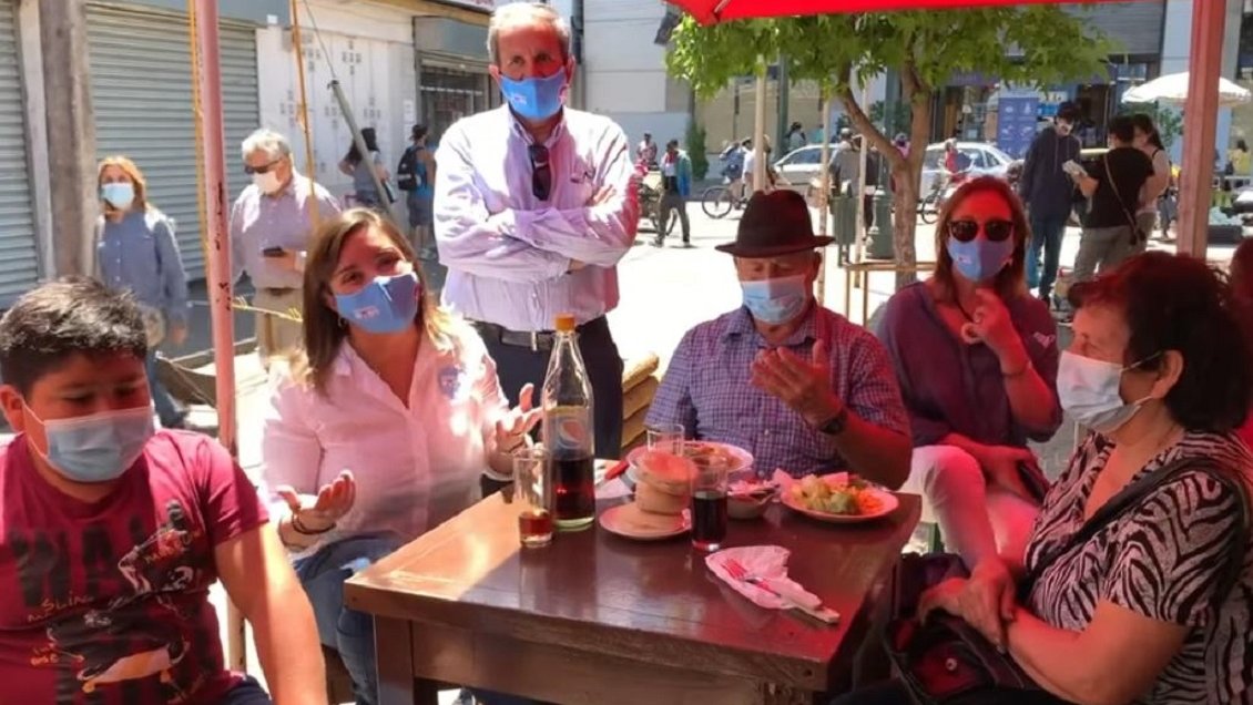 Restaurantes de Curicó reabrieron tras seis meses cerrados al público