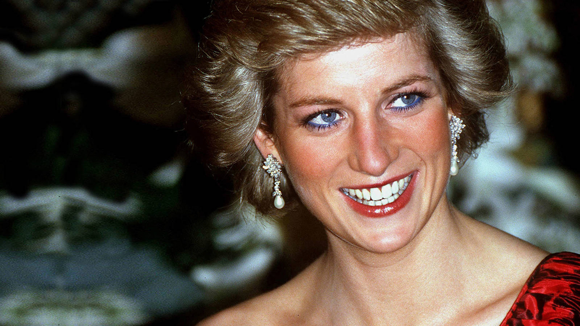 BBC investiga irregularidades en la entrevista con Diana de Gales en 1995