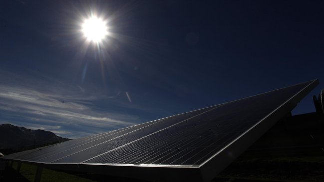 Empresa china ofrece almacenamiento de energía solar para potenciar pymes de América Latina