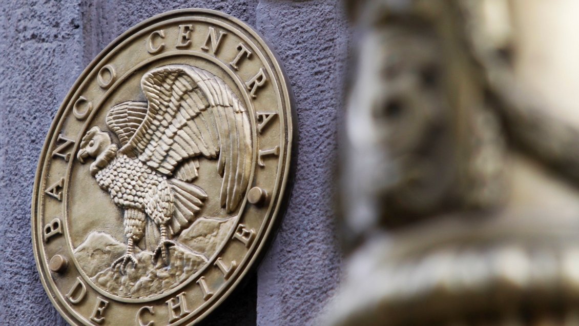 Expertos consultados por Banco Central adelantan primer Imacec positivo en siete meses