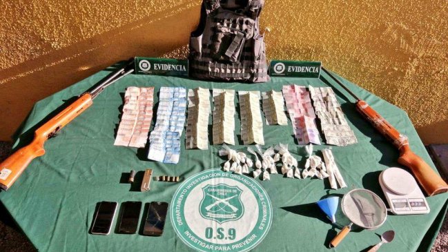 Operativo en Iquique culminó con incautación de drogas, armas y un detenido