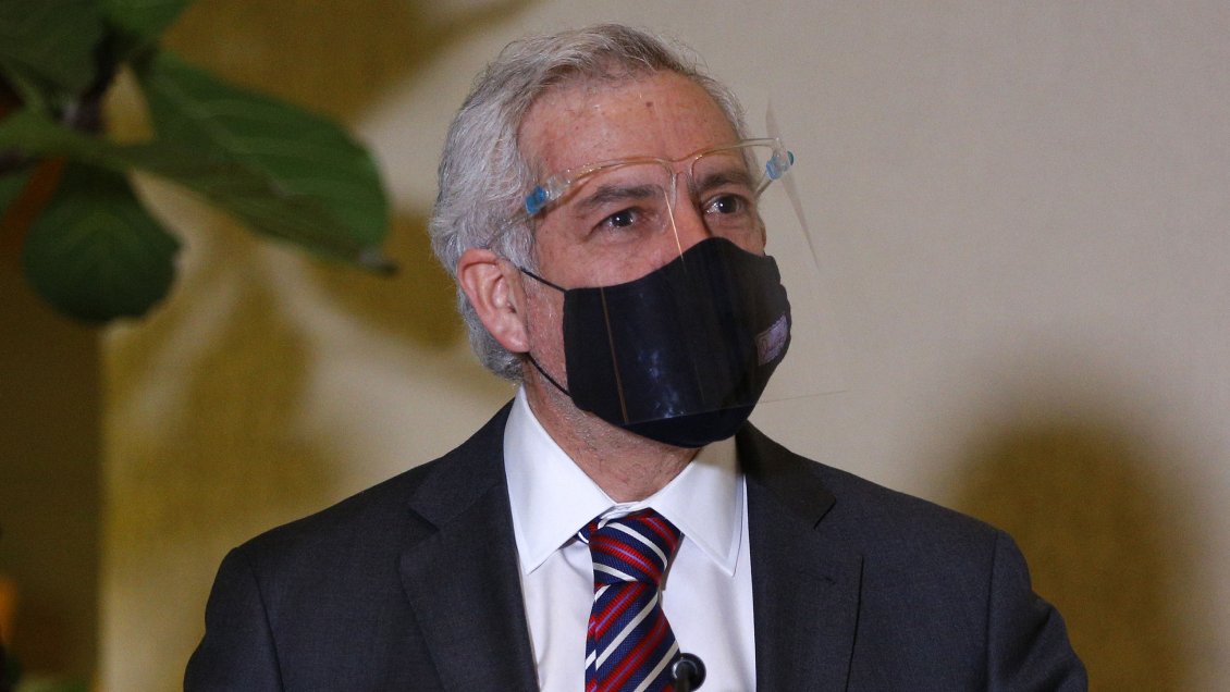 Tribunal Constitucional suspendió formalización del secretario del Senado, Raúl Guzmán