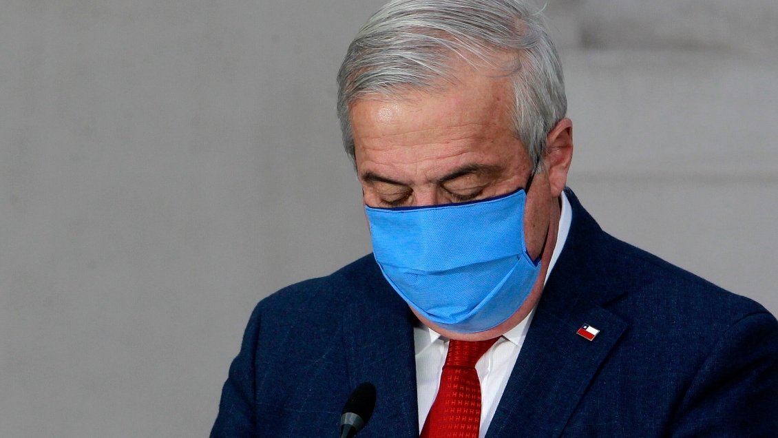 Ex ministro Mañalich enfrentó segunda jornada de interrogatorio