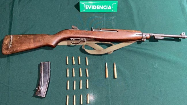 Detienen a sujeto que amenazó con un fusil a un carabinero para evadir control vehicular en Iquique
