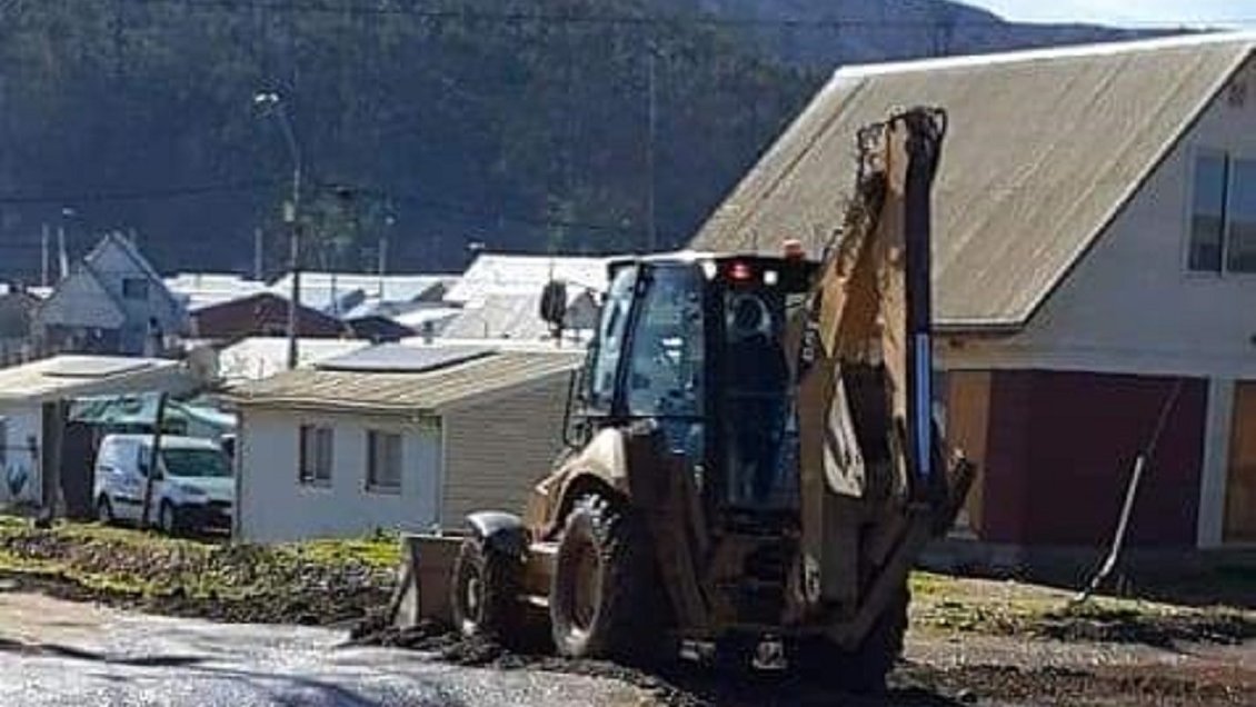 Vecinos de Santa Olga denuncian fallas en viviendas reconstruidas y apuntan al Serviu