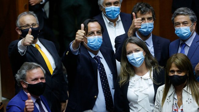 Senado rechazó la acusación constitucional contra el ex ministro Pérez