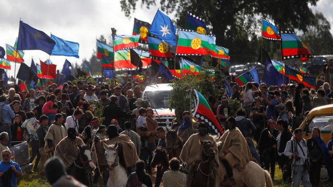 Senado rechazó propuesta de escaños reservados para pueblos originarios: pasará a comisión mixta