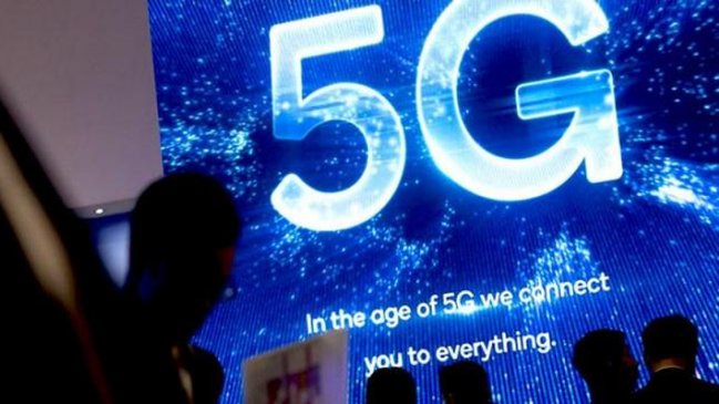 Entel, Claro, Movistar, WOM y Borealnet disputan la licitación por el 5G en Chile