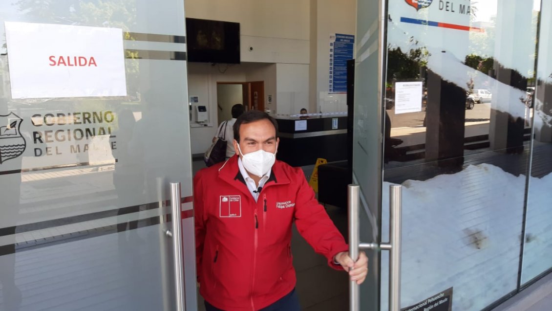 Gobernador de Talca renunció al cargo para asumir candidatura electoral