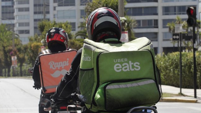 Evelyn Matthei denunció a apps de delivery ante la Fiscalía Nacional Económica