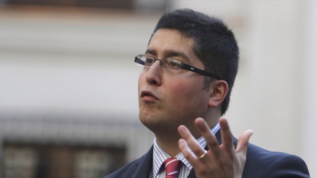 Gino Lorenzini acusa 