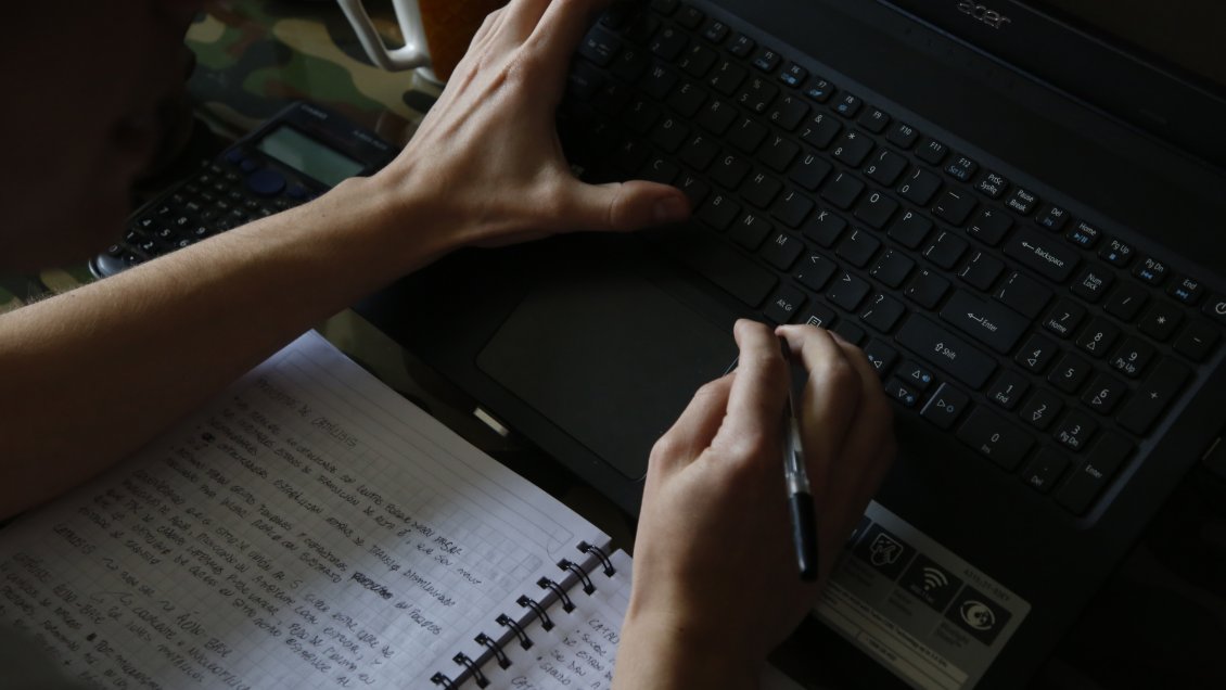 El G20 aboga por la educación en línea