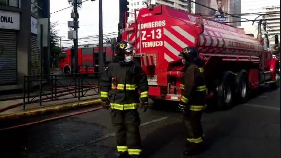 Hombre murió en el incendio de su departamento en Temuco