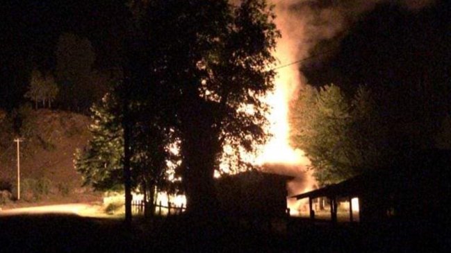 Incendio consumió por completo escuela en el límite de Pemehue y Collipulli