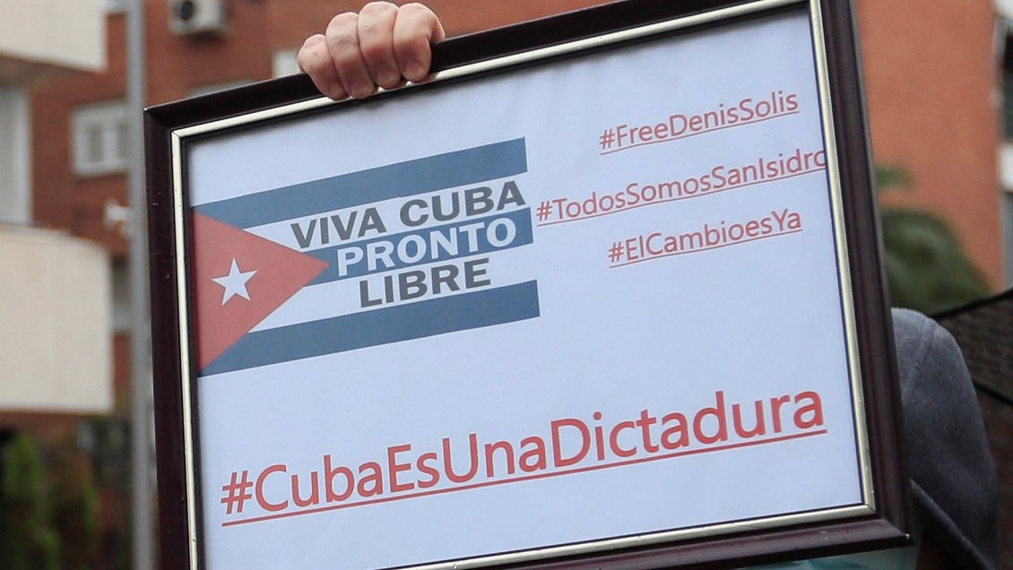Vivanco llamó a apoyar protestas en Cuba, 