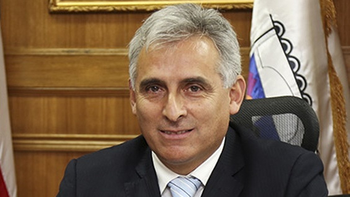 O'Higgins: Triunfó ex intendente PS y J.C. Latorre, fuera de carrera, sacó un cuarto de los votos