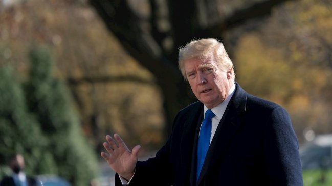 Trump insiste en fraude electoral pero abre dudas sobre impugnación ante la Suprema