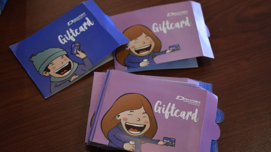 Por segundo año, Puerto Aysén regaló giftcards a escolares de 7° a 4° medio