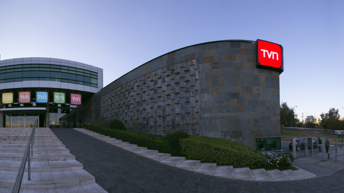 TVN anuncia la salida de su director de programación José Antonio Edwards