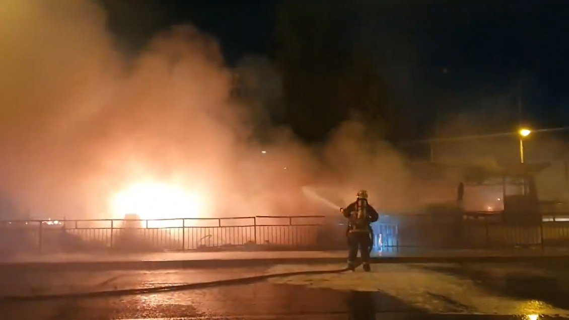 Cuatro buses del sistema Red fueron quemados en incidentes en Las Rejas