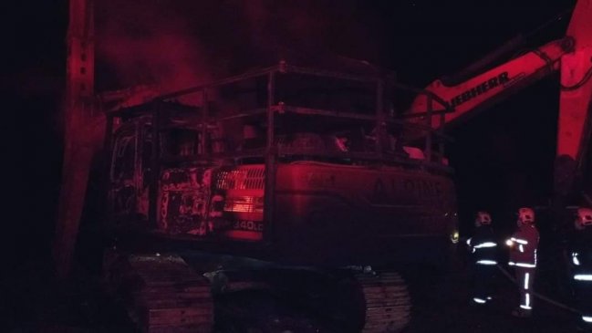 Ataque incendiario dejó seis máquinas quemadas en La Araucanía