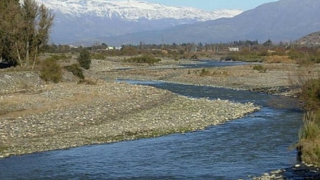 Caso sobre derrame de riles en río Aconcagua deberá ser visto nuevamente por la SMA