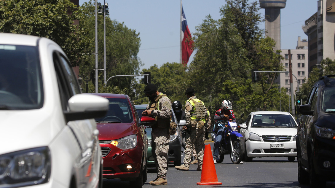 Más de 70 sumarios y 400 denuncias por fiestas clandestinas hubo este fin de semana en Santiago