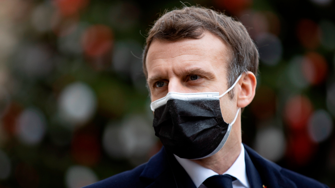 En medio de la segunda ola en Europa, Macron dio positivo por coronavirus