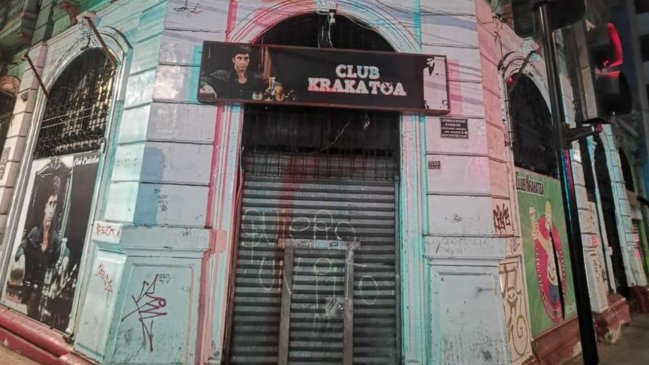 Fiesta clandestina en night club dejó 17 detenidos en Antofagasta