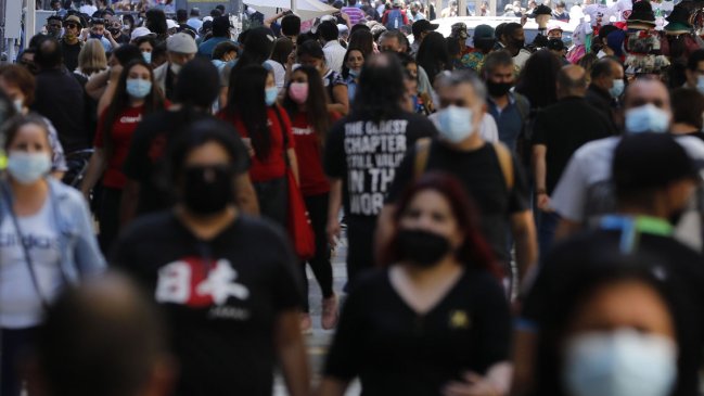 Ad portas de la vacuna, Sochimi reitera llamado a no relajarse ni disminuir 