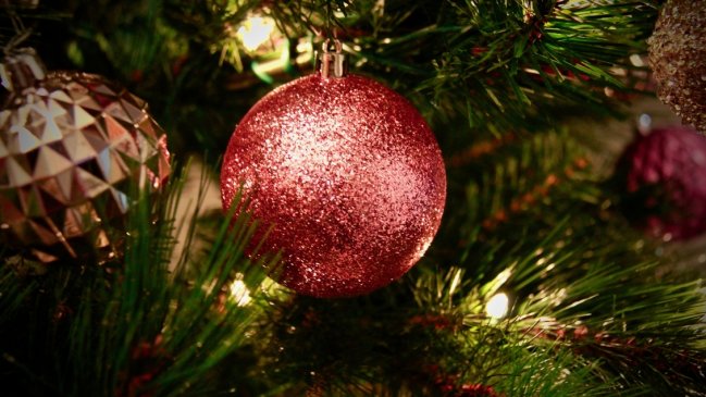 Navidad: La OMS aconseja quedarse en casa y evitar reuniones familiares