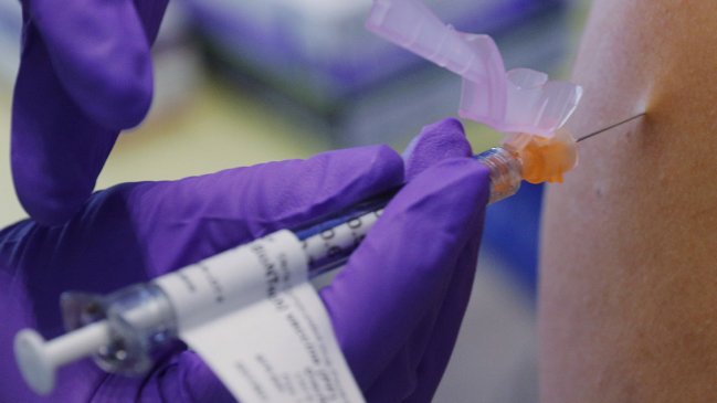 Virólogo: La vacuna es una barrera más contra el Covid-19, pero no la única