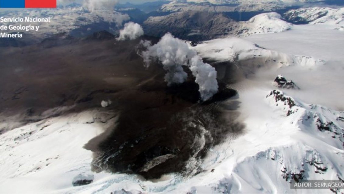 Sernageomin elevó alerta por actividad del Volcán Hudson, en la Región de Aysén