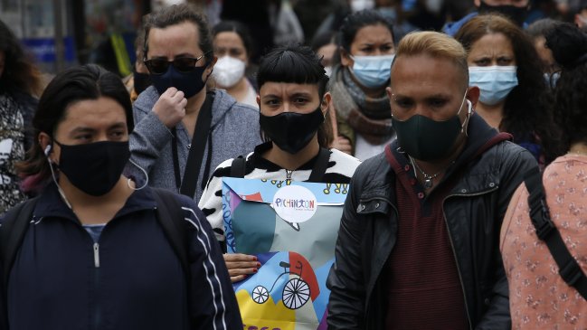 Ministro Paris descarta que Chile esté en la segunda ola