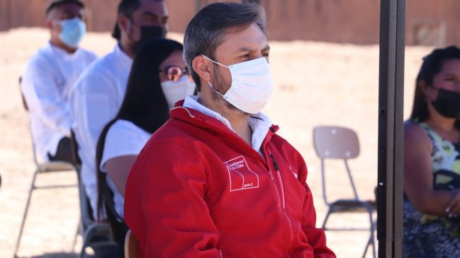 Gobernador del Tamarugal internado por cuadro de Covid-19