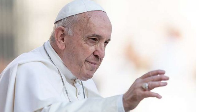 El papa dice que el 2021 será un buen año si las personas cuidan de los otros