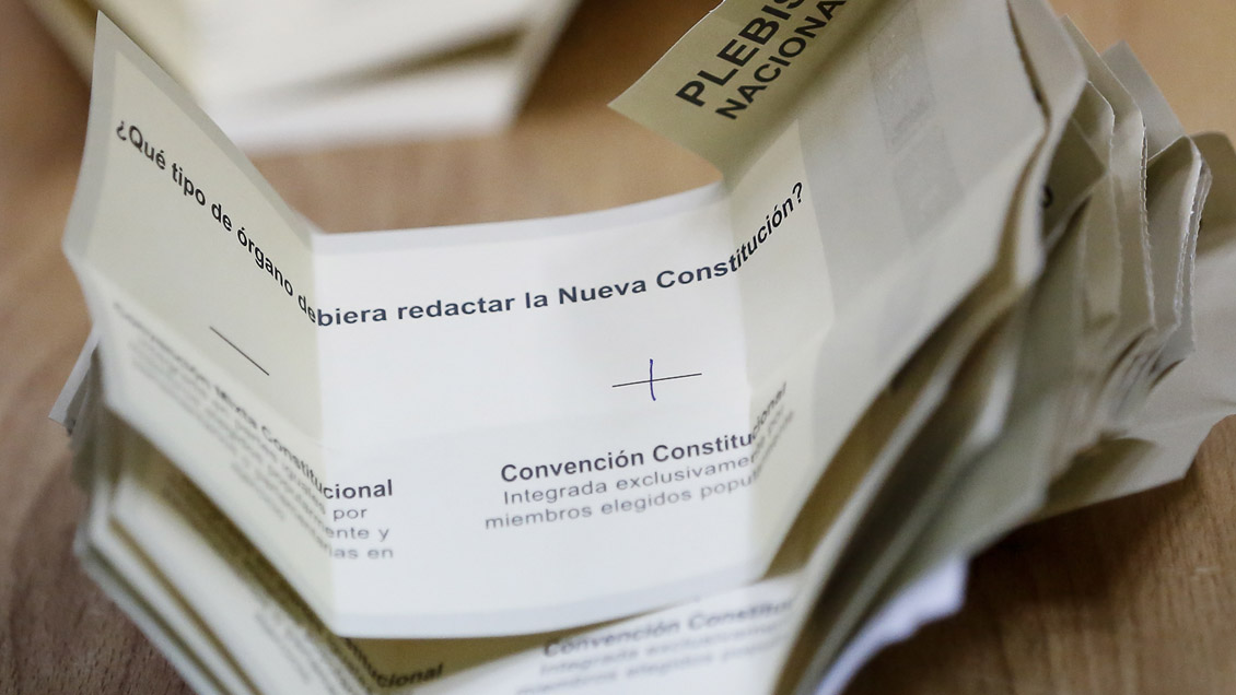 Unidad Constituyente y Frente Amplio buscan acuerdo para lista única