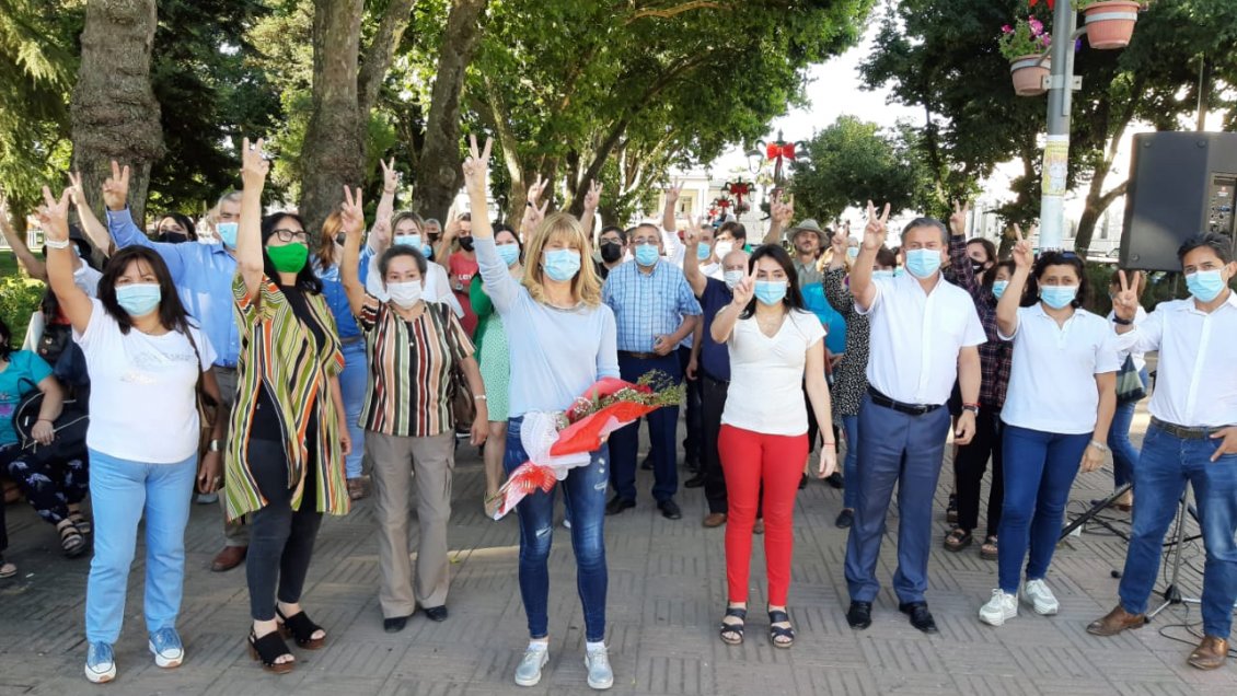 Ximena Rincón lanzó en Linares su candidatura a la ...