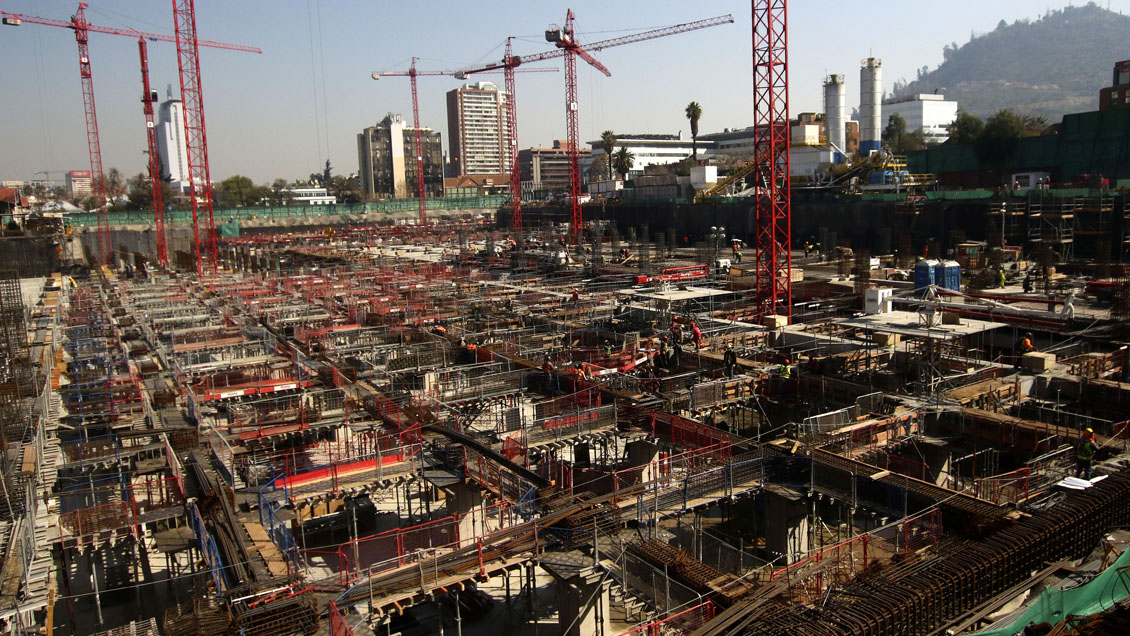 The Economist cita a Chile como ejemplo sobre inversión en infraestructura