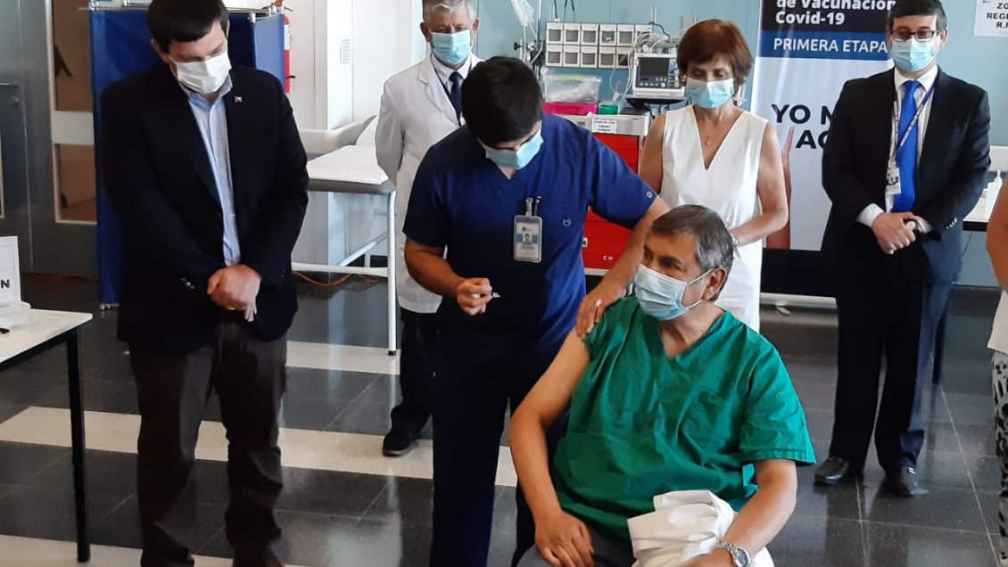 Por distintos motivos, una veintena de funcionarios de la salud decidió no vacunarse en el Maule