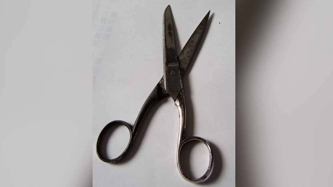 Delincuente asaltó a un hombre con una tijera, pero no llegó lejos