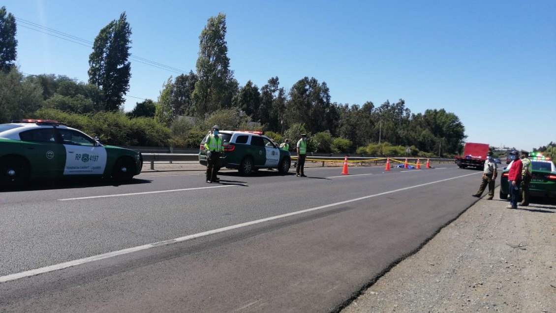 Mujer motorista murió en accidente en Parral: Era ex oficial de Carabineros