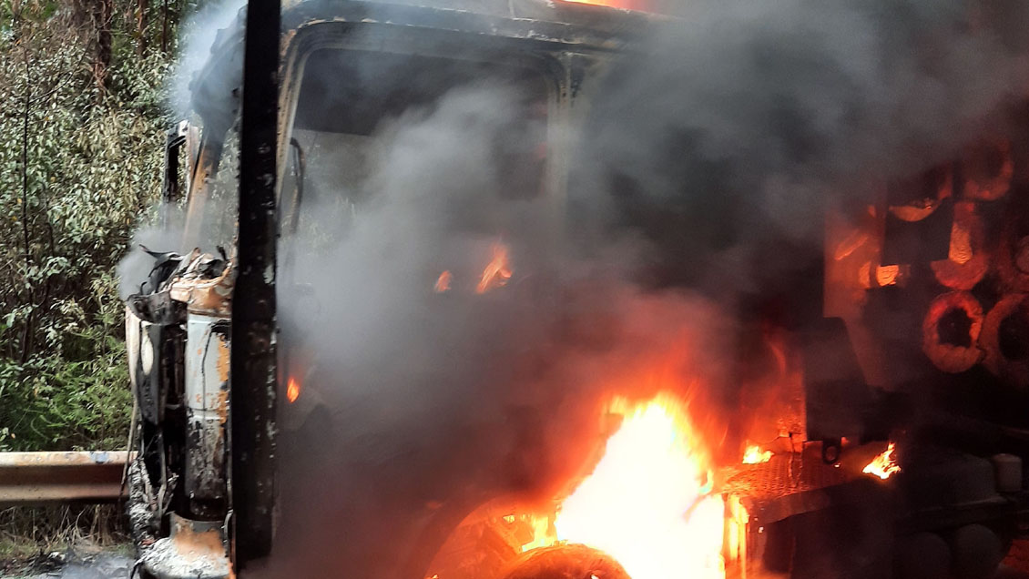 En medio de la visita del ministro Delgado, nuevo ataque incendiario se registró en La Araucanía