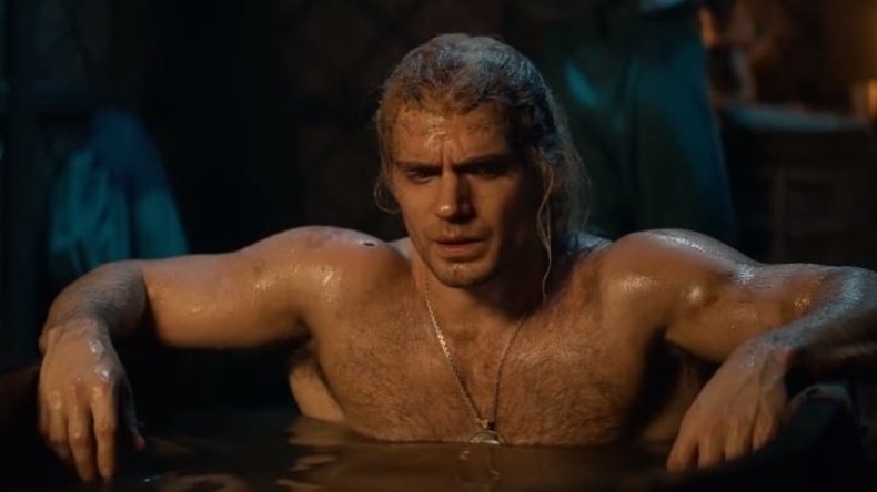 Henry Cavill dio detalles de su recuperación tras lesionarse grabando 